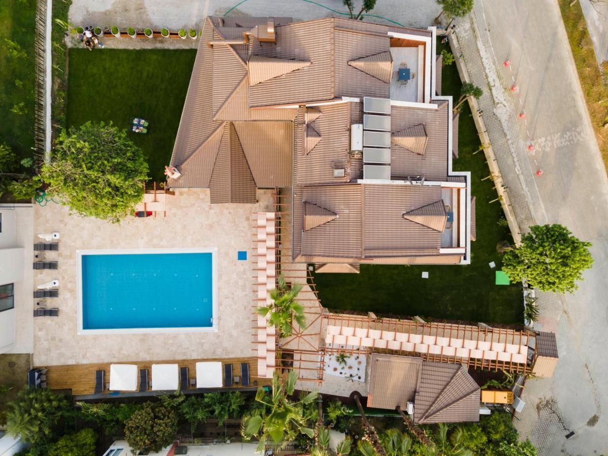 West House Exclusive Hotel Гёчек Экстерьер фото