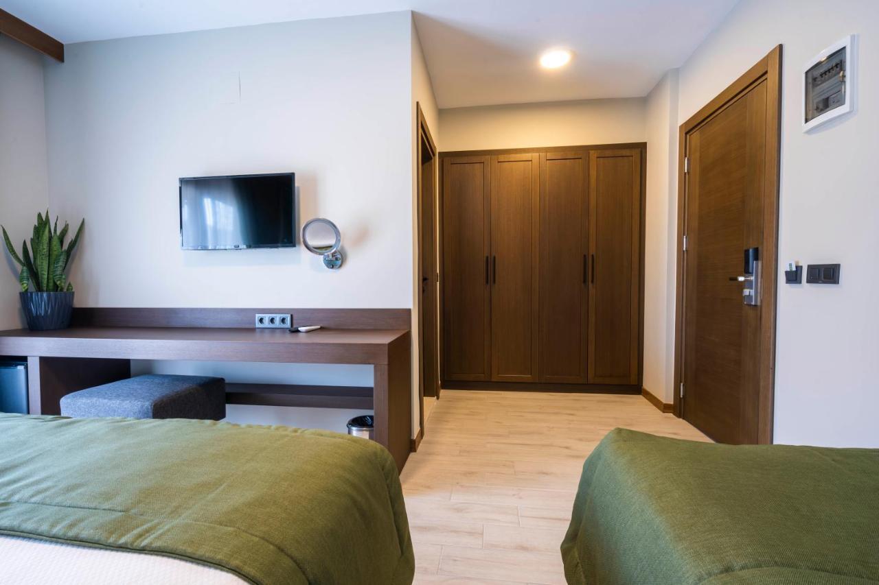 West House Exclusive Hotel Гёчек Экстерьер фото
