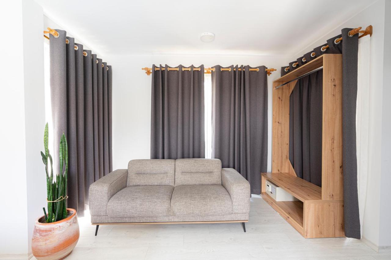 West House Exclusive Hotel Гёчек Экстерьер фото