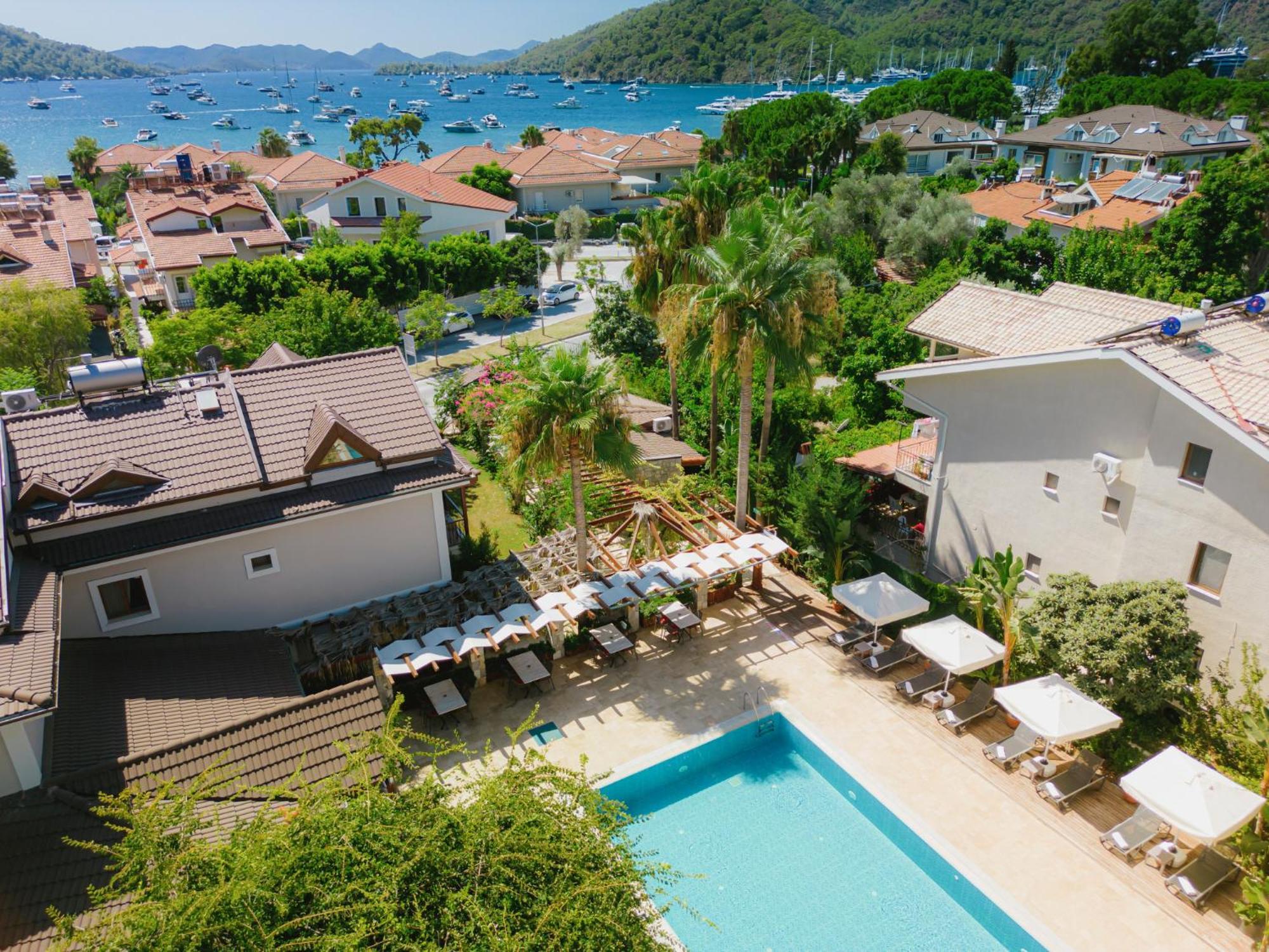West House Exclusive Hotel Гёчек Экстерьер фото